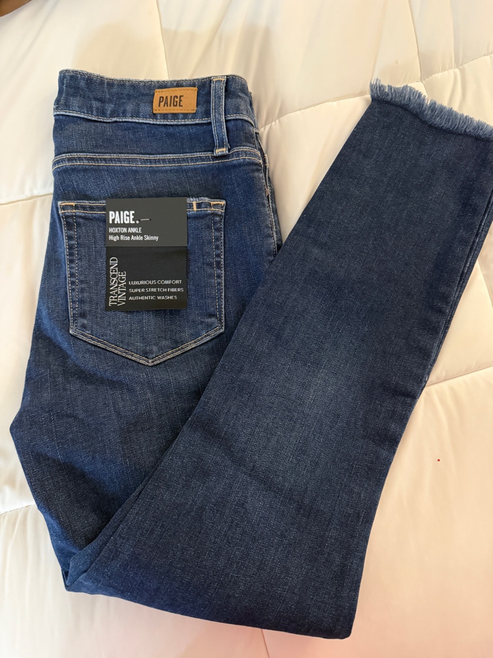 PAIGE Dark Indigo Skinny womens Jeans